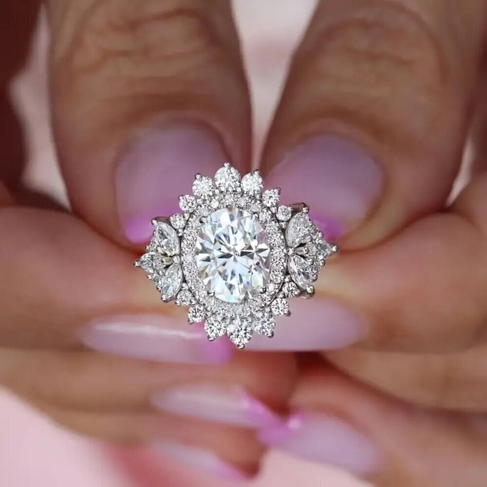 2-piece Wedding Ring Set Oval CZ Crystal Engagement Cubic Zirconia NEW Size 8 - Picture 4 of 5